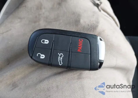 2014 Chrysler 300 300 Srt8 Core z USA, uszkodzony, nr VIN 2C3CCAXJ9EH149202